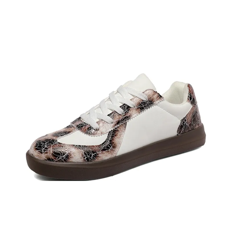AMICNIEGD Breathable Quick Dry Low Top Skateboard Shoes Women's-7