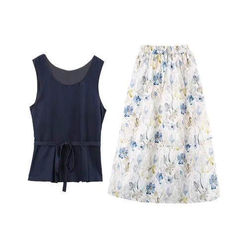 A Paradise For Awakening Skirt Set Women's