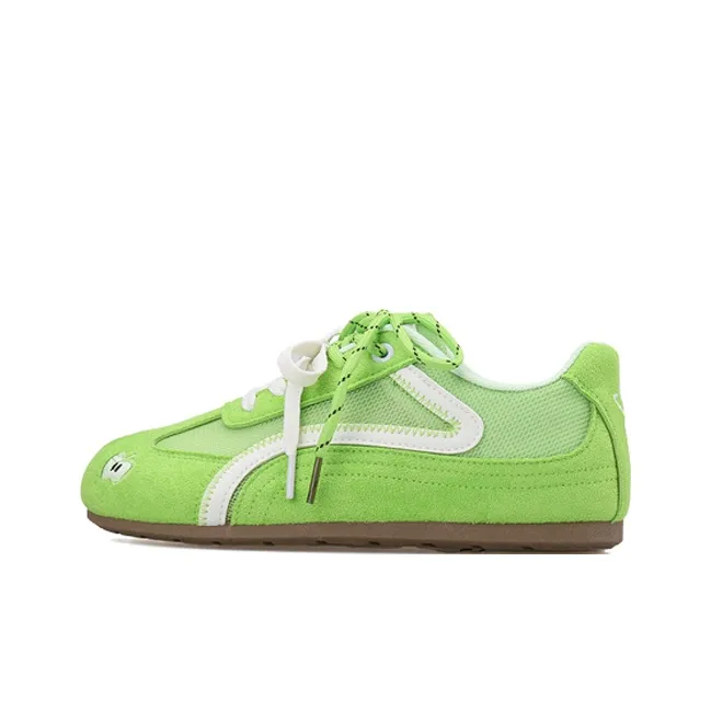 Dragon Dance Slip Resistant, Breathable, Lightweight Low Top Casual Shoes Women's-0