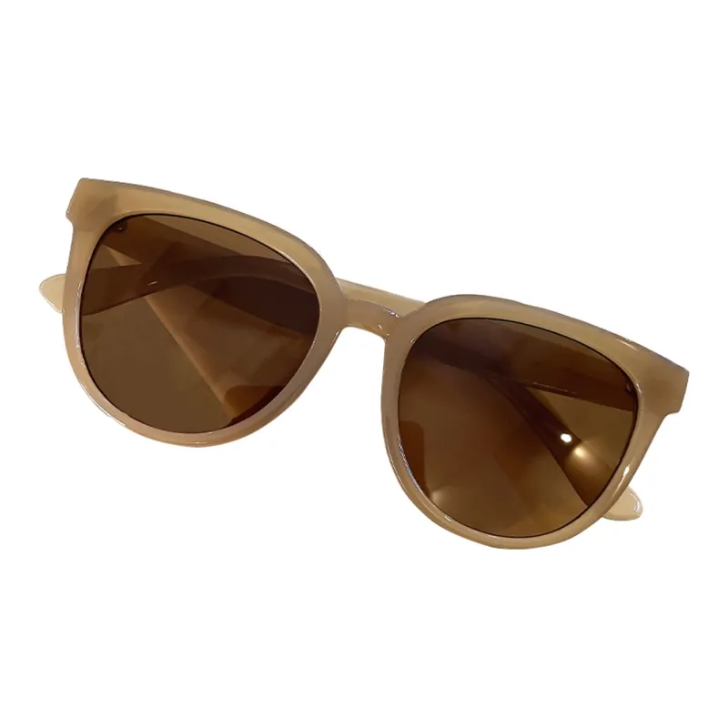 Cranta Komeia PC Oval Sunglasses Women's-6