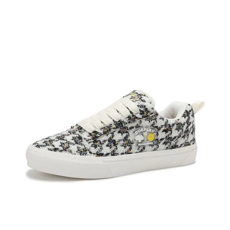 1xact Cover Low Top Skateboard Shoes Unisex-1