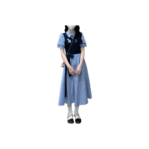 Flowers In Water Short Sleeved Dress Women's