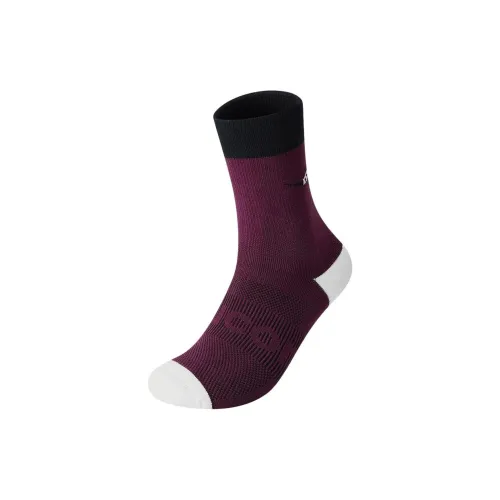 Saucony Mid Calf Socks Unisex 1 Pack Cherry Purple Red