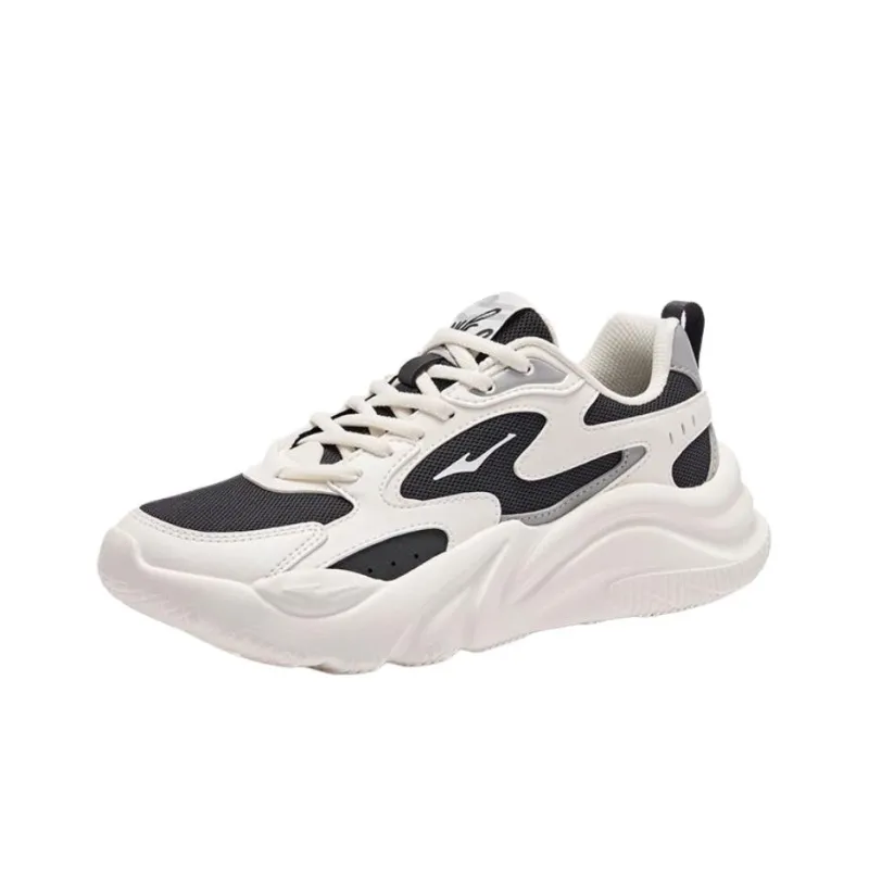 Erke Abrasion Resistant Impact Resistant Low Top Chunky Sneakers Women's White Gray-1