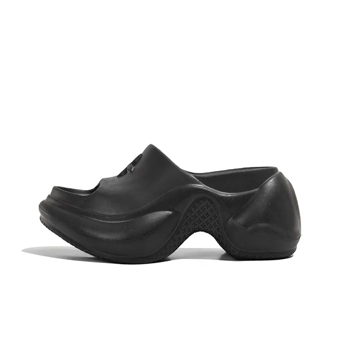 Old Meow Closed Toe Slippers Women's-0