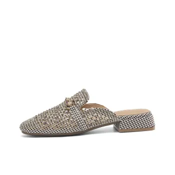 HLA Odor Resistant Closed Toe Slippers Women's Champagne