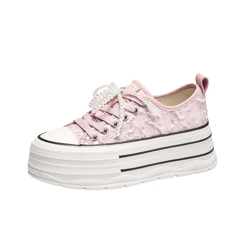 D FUSE SCANDINAVIA Low Top Casual Shoes Women's-6