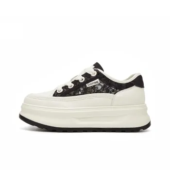 DAPHNE Breathable Low Top Skateboard Shoes Women's