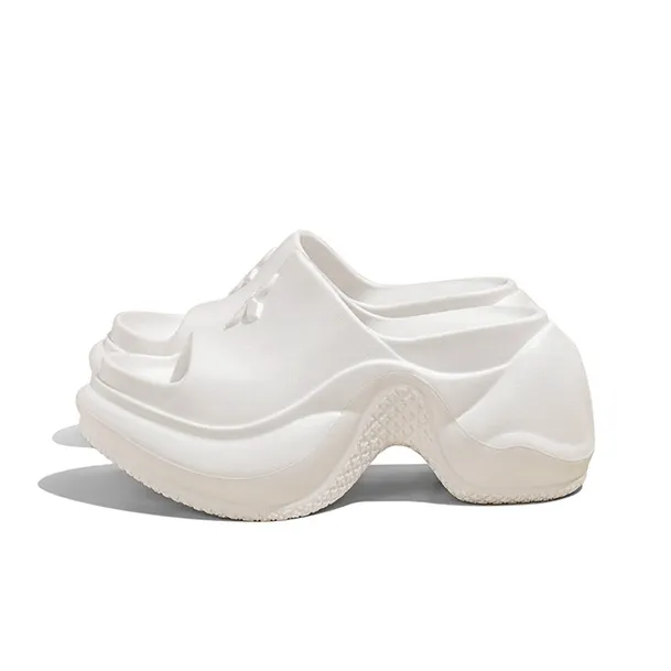 Old Meow Closed Toe Slippers Women's-4