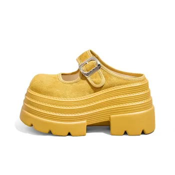 A Poinsettia Princess Composite Sole Closed Toe Slippers Women's
