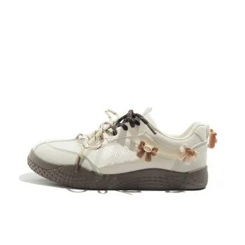 MEAKKEA Breathable And Lightweight Low Top Skateboard Shoes Women's Pink