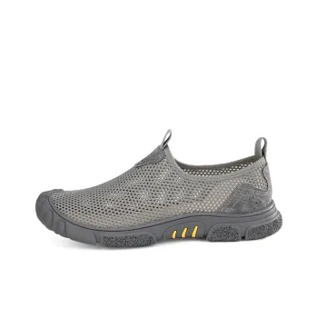 BAGE Slip Resistant And Breathable Low Top Casual Shoes Men's