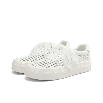 D FUSE SCANDINAVIA Abrasion Resistant Height Increasing Low Top Skateboard Shoes Women's