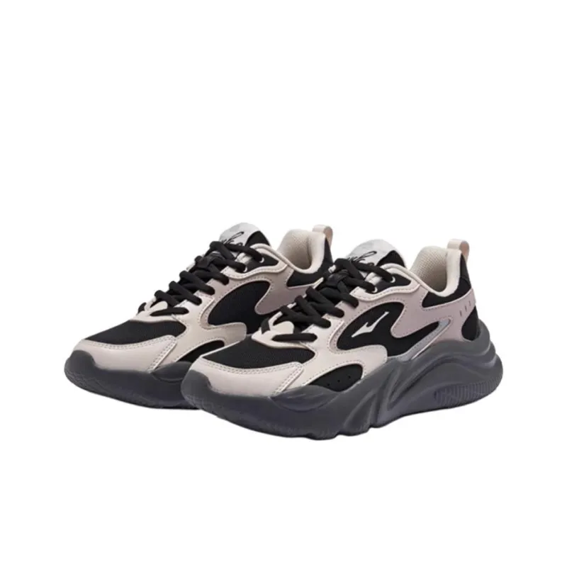 Erke Abrasion Resistant Impact Resistant Low Top Chunky Sneakers Women's Black Gray-1