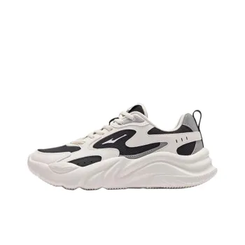 Erke Abrasion Resistant Impact Resistant Low Top Chunky Sneakers Women's White Gray