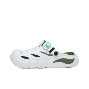 Budding Bear Clogs Men