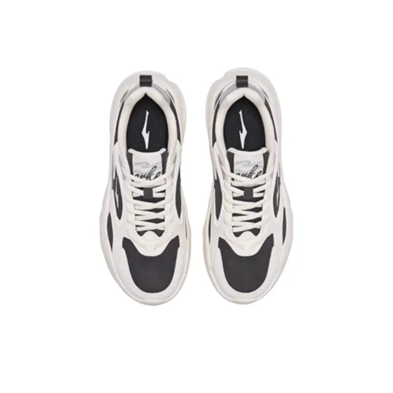 Erke Abrasion Resistant Impact Resistant Low Top Chunky Sneakers Women's White Gray-4