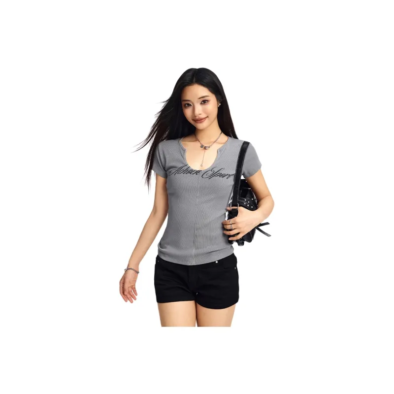A Chock T Shirts Unisex-5