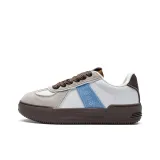 Classic White/Gray Khaki