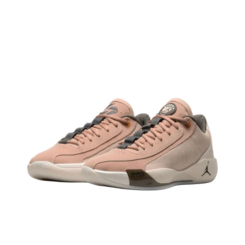 The Dongdan x Jordan Luka .77 Anti Slip Wear Resistant Low Top Basketball Shoes Men's Beige-2