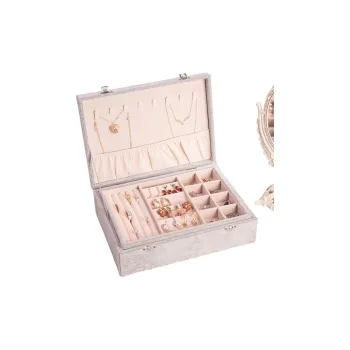 THE THREE SHEEP Ring Earrings Jewelry Box