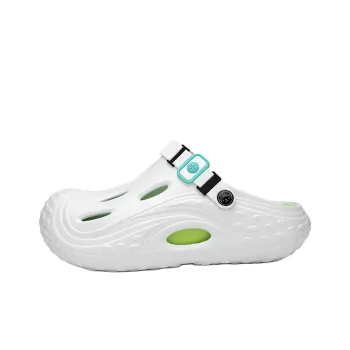 Budding Bear Clogs Men