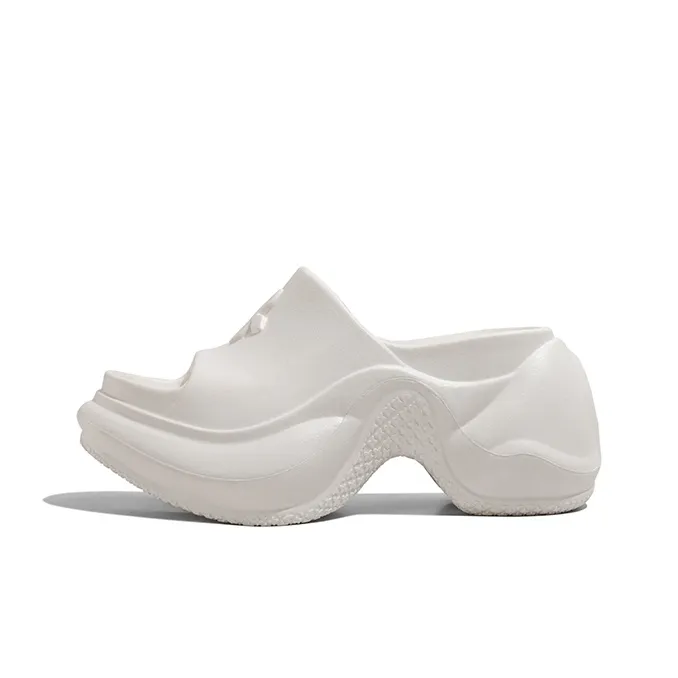 Old Meow Closed Toe Slippers Women's-3