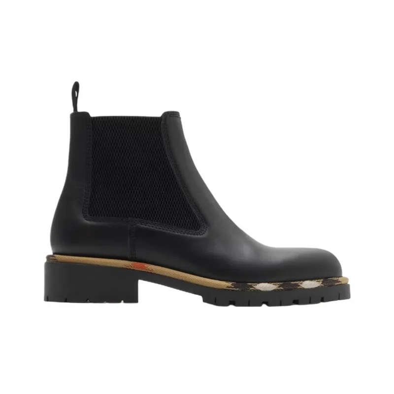 Burberry Short Chelsea Boots 3.5cm Women's Black-1