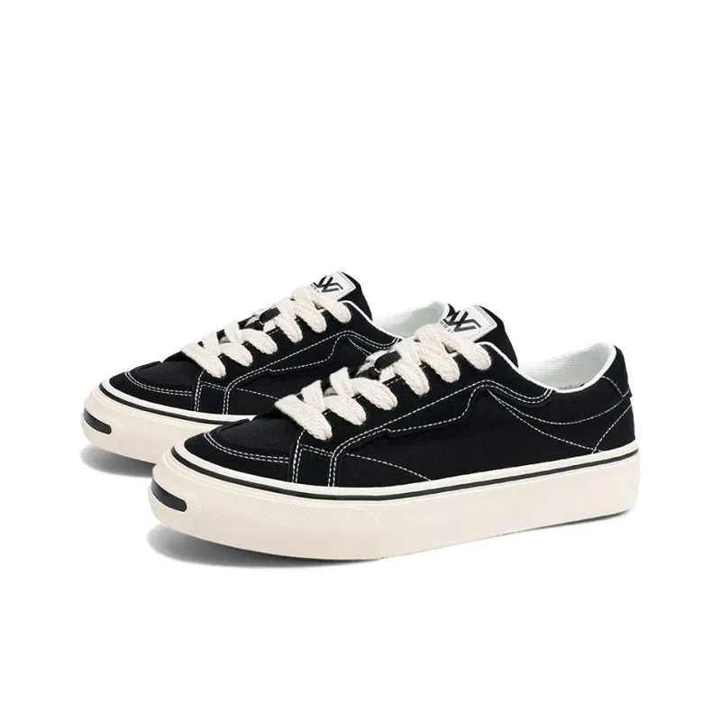 White Sands Low Top Skateboard Shoes Men's-2