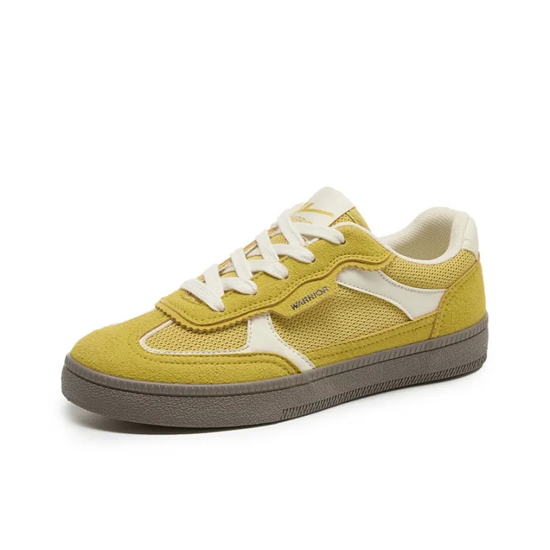 Warrior Wear resistant And Lightweight Low Top Skateboard Shoes Women's Yellow Beige-1