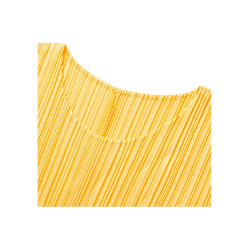 PLEATS PLEASE ISSEY MIYAKE SS24 Sleeveless Dress Women's Neon Orange-2