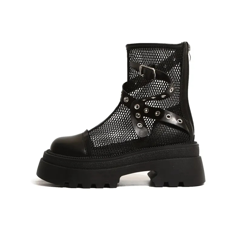A Poinsettia Princess Ankle Boots Women's-0