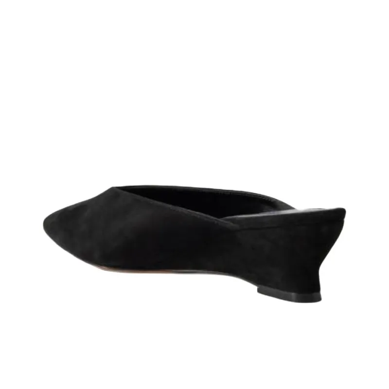 Le Monde Beryl Slip Resistant Closed Toe Slippers Women's Black-3