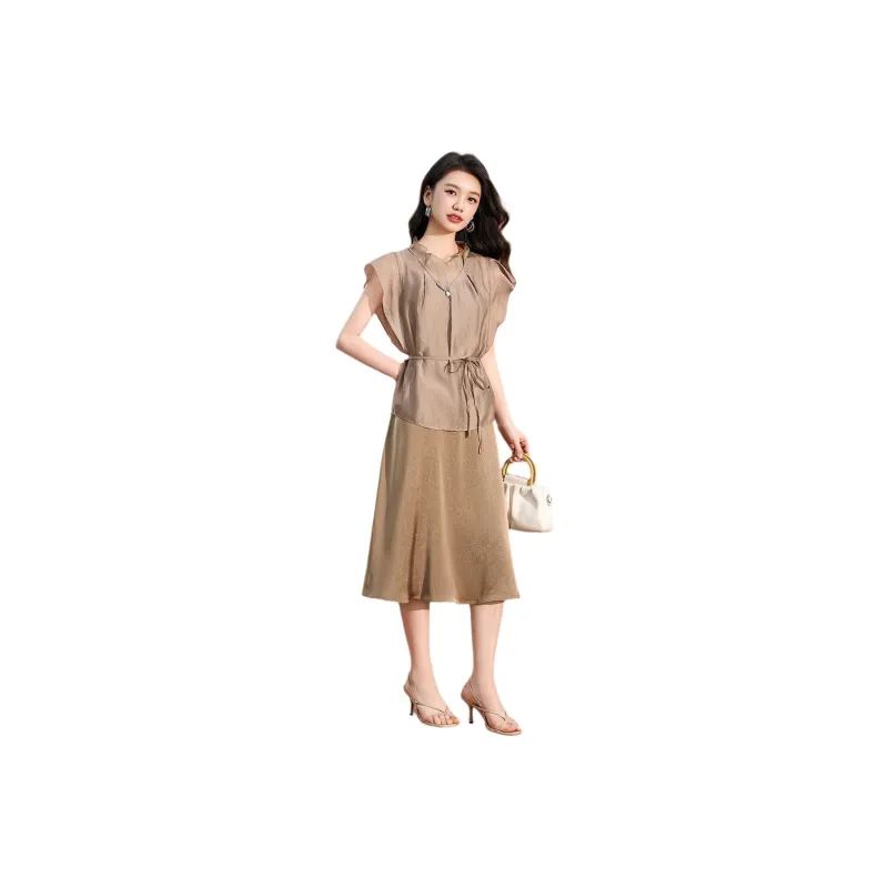 Mylan Two Piece Skirt Sets Women's Khaki-0