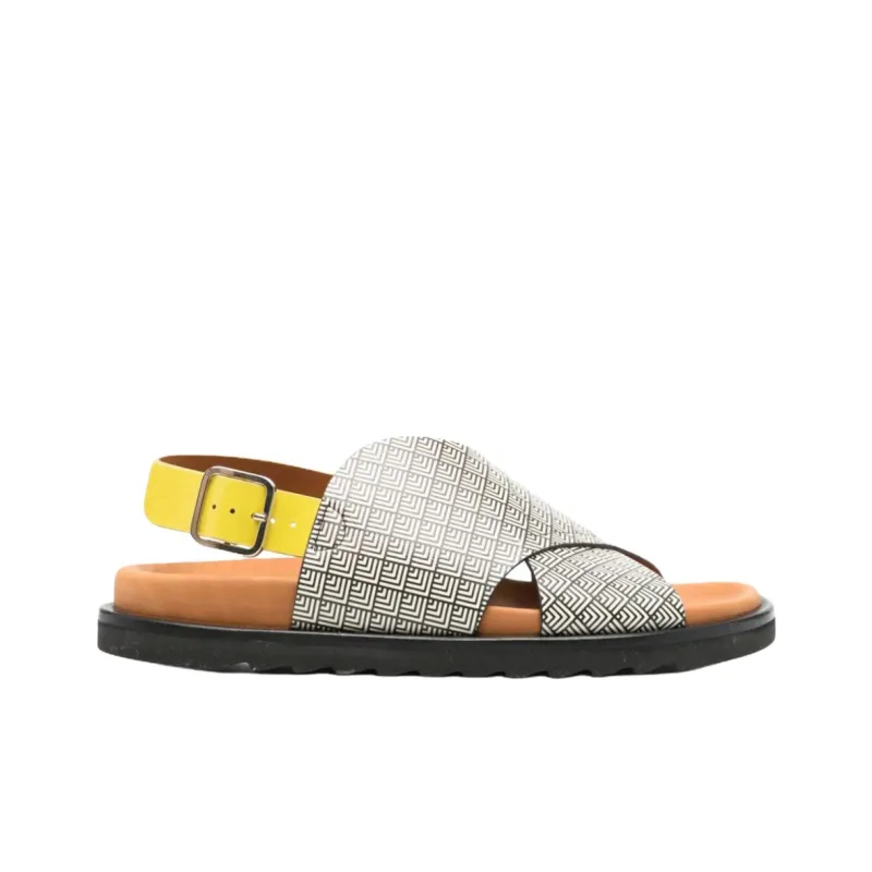 CHIE MIHARA Yaneti Flat Sandals Women's-1