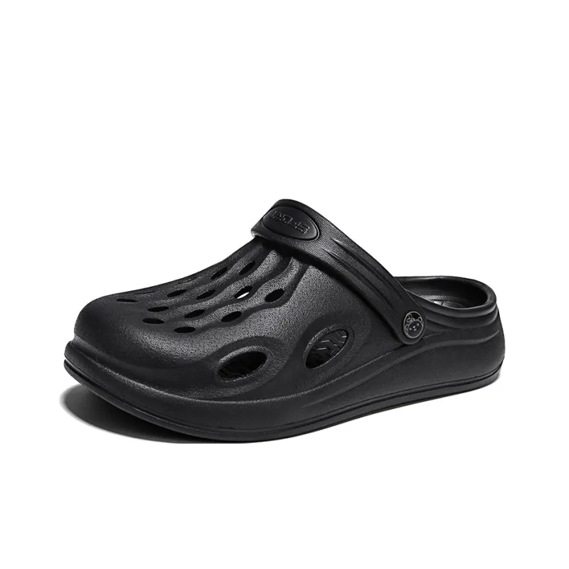 Budding Bear Clogs Men-0