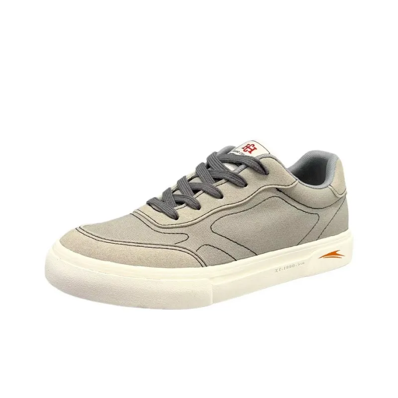 Kinglake Anti Slip Wear Resistant Low Top Skateboard Shoes Men's-0