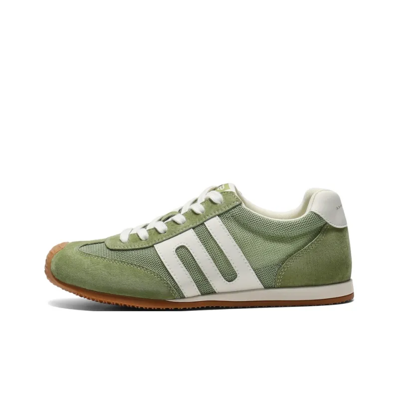 BELLE Low Top Casual Shoes Women's-8