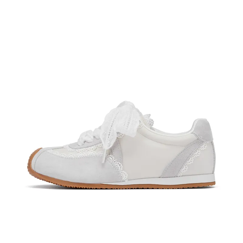 Hotwind Cream Lace Series Abrasion Resistant Slip Resistant Low Top Casual Shoes Women's-0