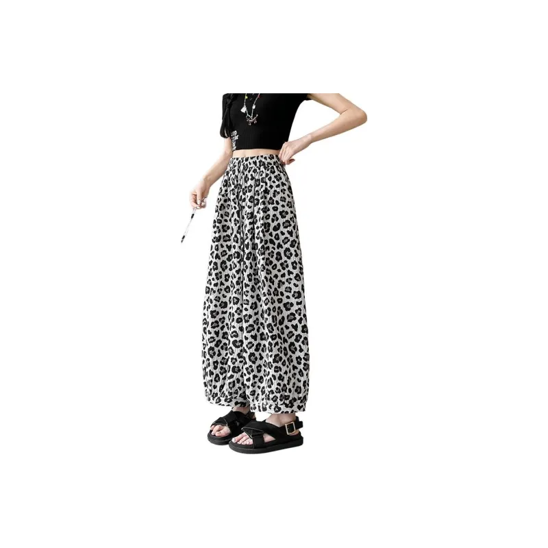 Flowers In Water Casual Pants Women's-0