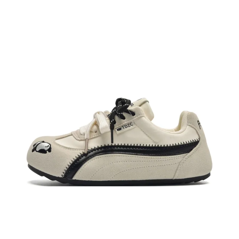 Teddy Bear Collection Slip Resistant, Balance, Lightweight Low Top Casual Shoes Women's-25