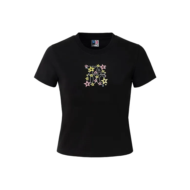 YADcrew T Shirts Women's Black-0