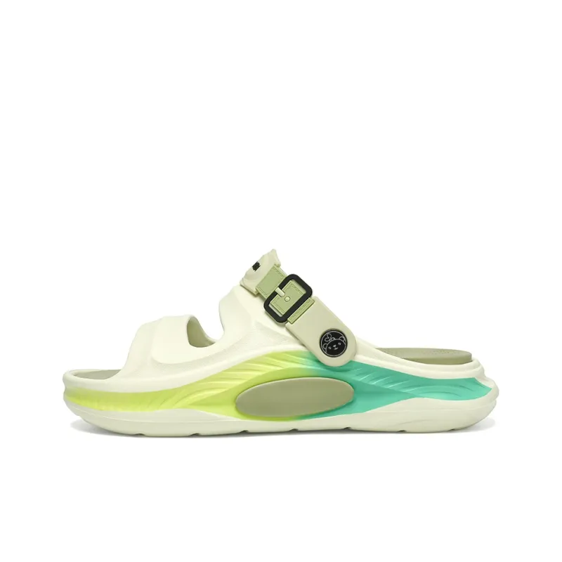 Budding Bear Beach Sandals Men's-10