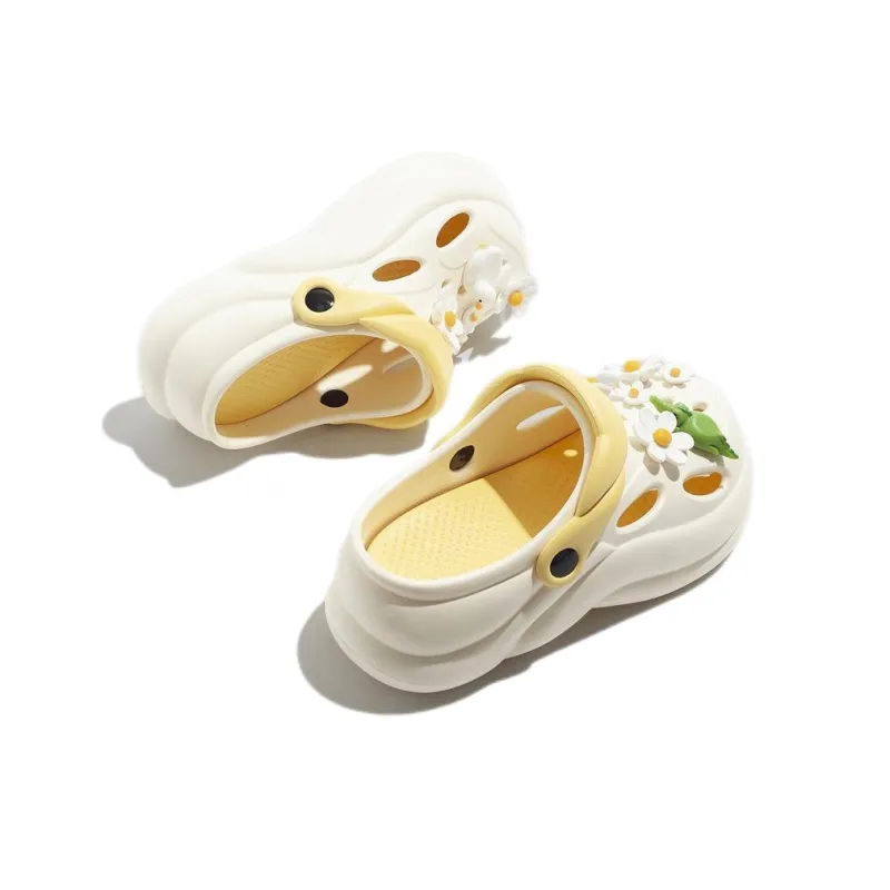KATHRYN WILSON Clogs Women's Yellow-3