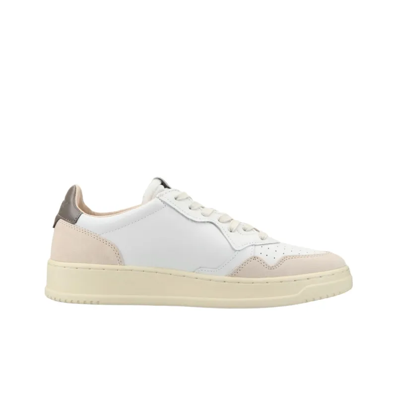 AUTRY Medalist Low Top Skateboard Shoes Men's White Pink-2