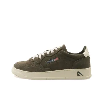 AUTRY Medalist Low Top Skateboard Shoes Men's Green