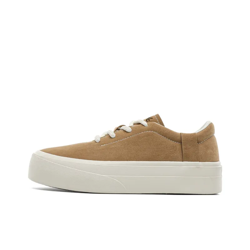 Colorful Creations Skateboard Shoes Men Low Top Black/Camel-0