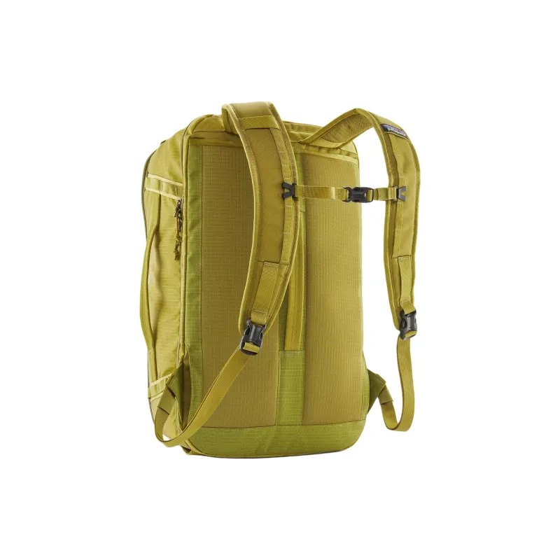 Patagonia Mountaineering Bag Outdoor Bag Recycled Polyester 30L Grass Green Unisex-2
