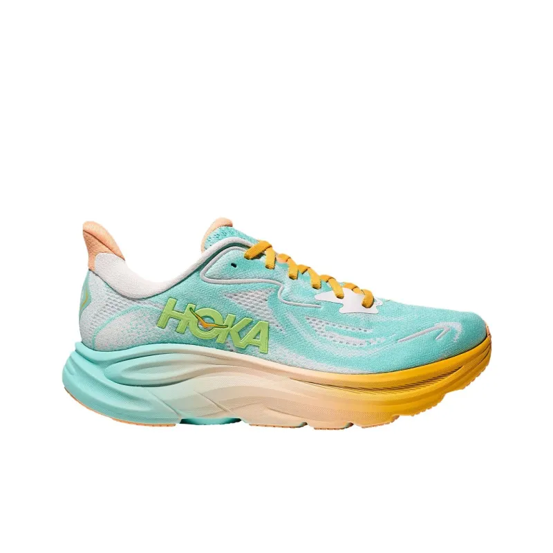 HOKA ONE ONE Clifton 10 Run Club Pack-1
