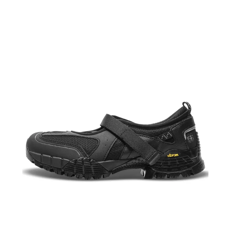 KOLON SPORT Low Top Shoes Women's-0